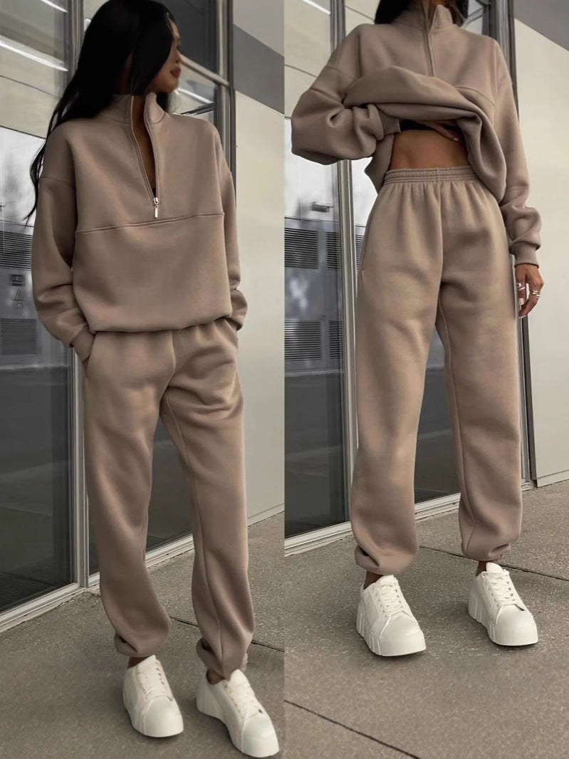 Dame sweatshirt og joggebukse sett med moderne stående krage Skjora