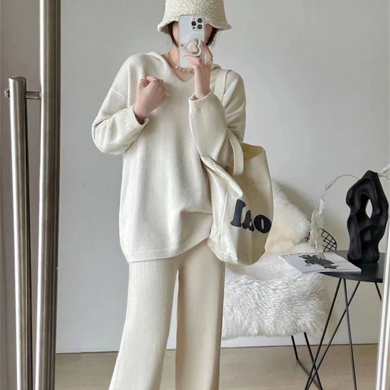 Women's cozy knit set with a loose fit and elegant design Skjora