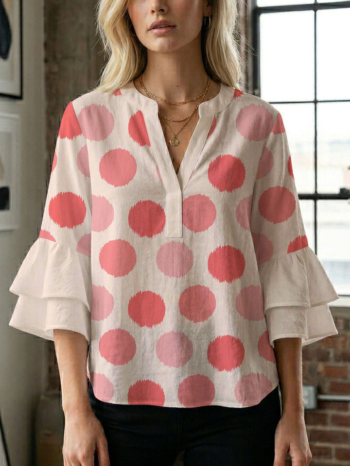 Dame bluseskjorte med voluminøse ermer og kreativt trykkdesign Skjora