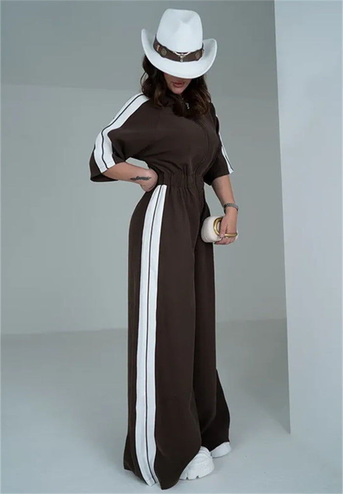 Kvinnenes lange jumpsuit med belte og kontraststriper