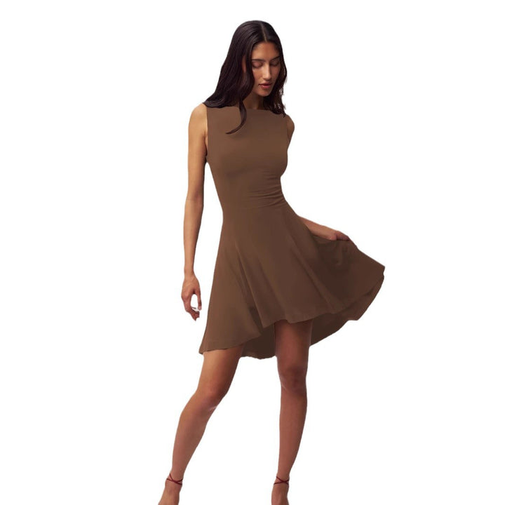 Dame Elegant asymmetrisk jumpsuit med figurnær ved design Skjora
