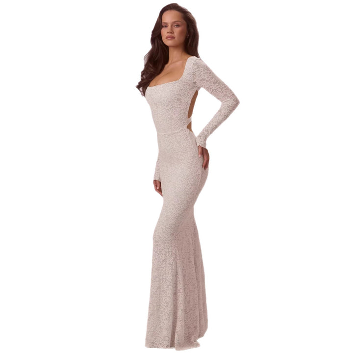 Kvinne Elegant Blonde Maxi Kjole med Skreddersydd Silhuett og Lange Ermer Skjora