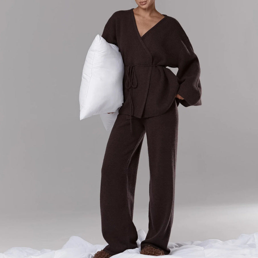 Dames lounge-set med avslappet kimono-topp og behagelige bukser Skjora