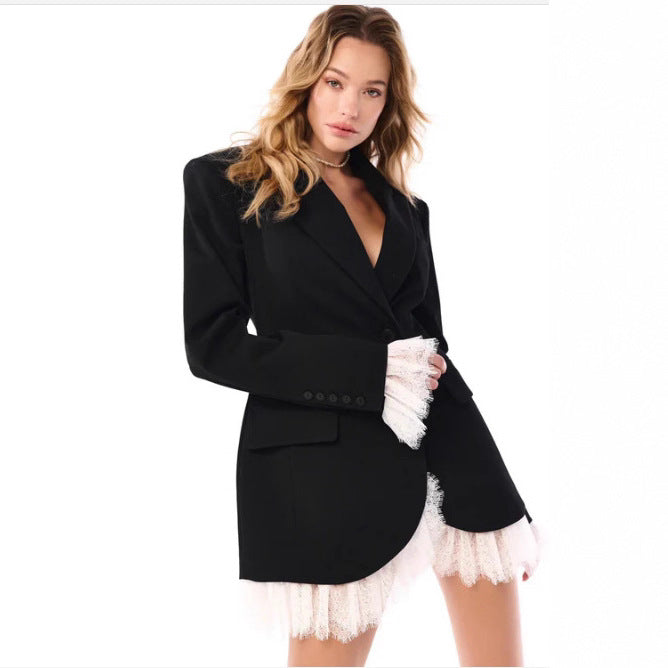 Kvinne Oversized Blazer med Blonderdetaljer Skjora