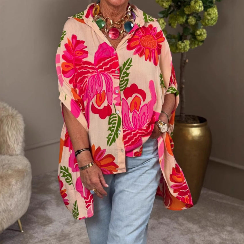 Kvinnenes Flytende Kimono Bluse med Fargerik Blomsterdesign Skjora