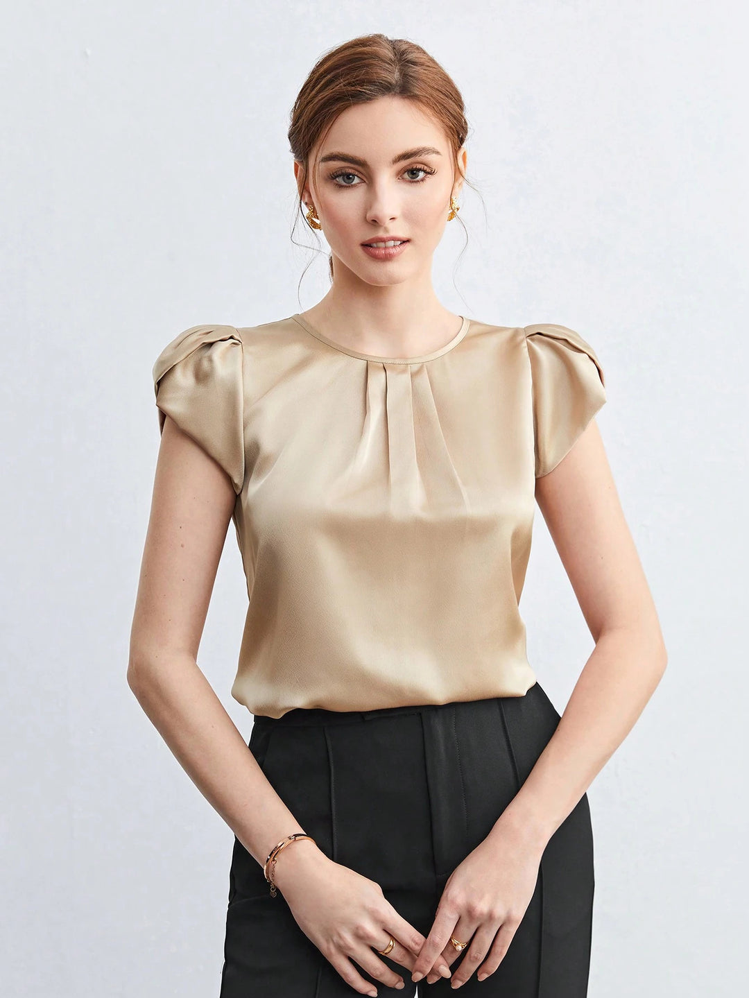 Dame elegant bluse med strukturerte puffarmer Skjora