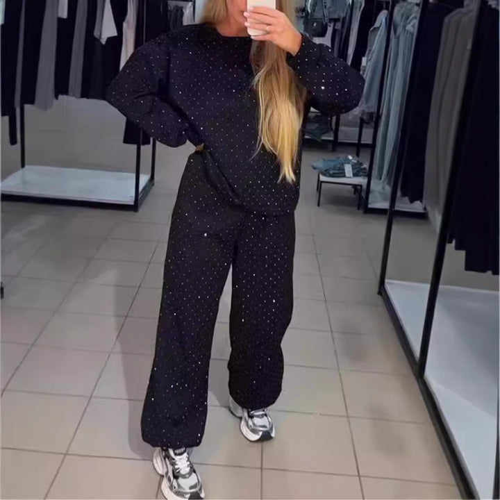 Kvinnelig sporty loungedress med glitrende detaljer og løs passform Skjora