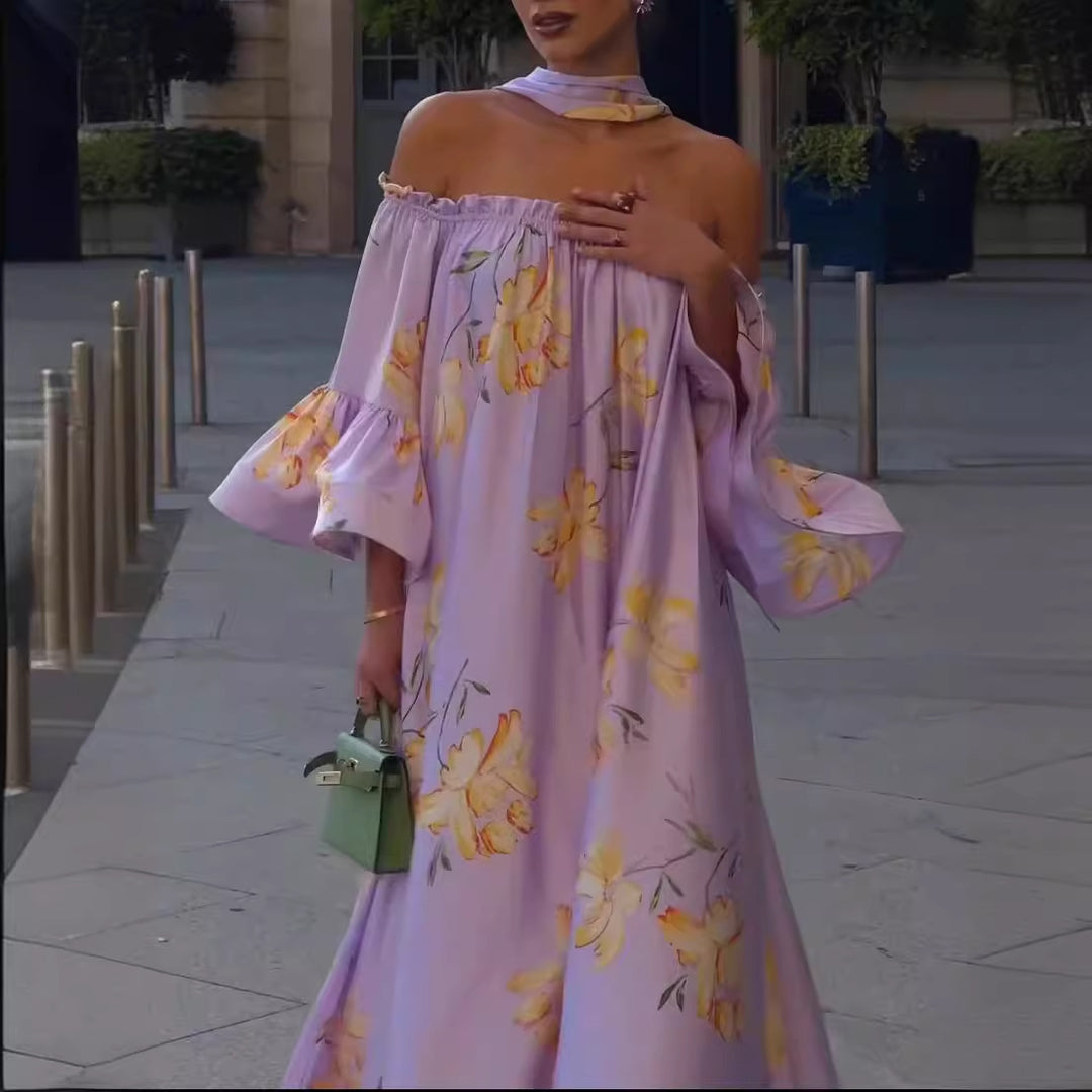Kvinne Elegant Maxi Kjole med Avskåret Design og Volangerm.