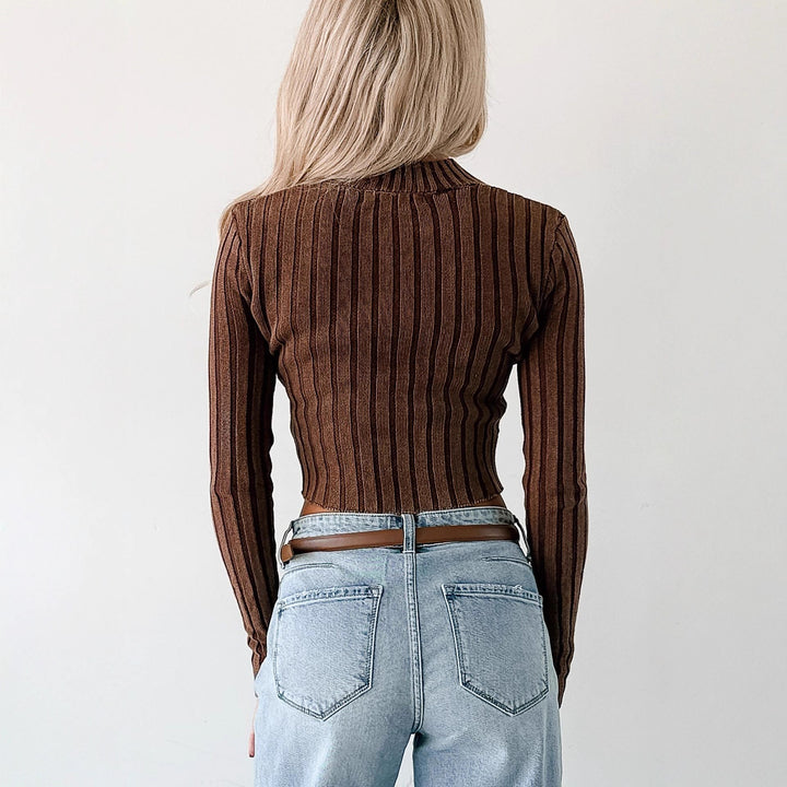 Kvinne cropped cardigan med smal glidelås og lange ermer Skjora
