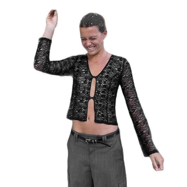 Dame spissbluse med elegant snøring Skjora