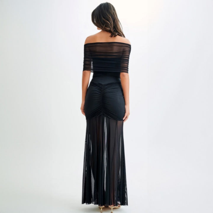 Damer Elegant Maxi-Kjole med skulderløs design og rysjer Skjora