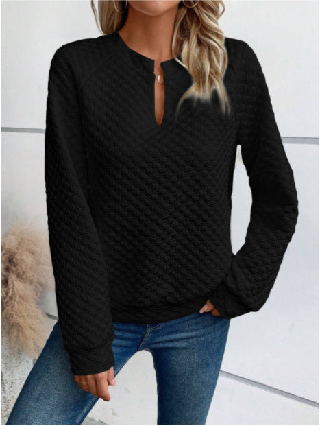 Damegenser med teksturert quiltet design og fashionable halslinning Skjora