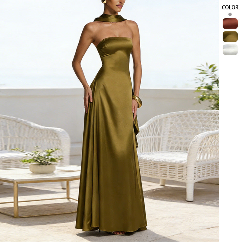 Kvinne Elegant og Off-the-Shoulder Kveldsdrakt med Flytende Fall