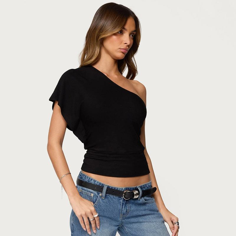 Women's asymmetrical top with striped design and flowy fabric Skjora
