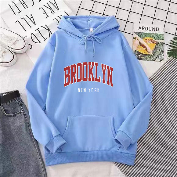 Women's Hoodie with Trendy Brooklyn Print Skjora