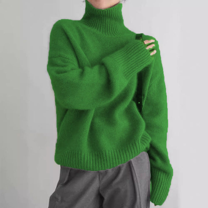 Kvinnes cashmere rullehalsgenser med løs passform og elegant tekstur Skjora