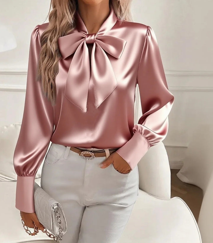 Dame elegant satengbluse med sløytekrage og pufferm Skjora