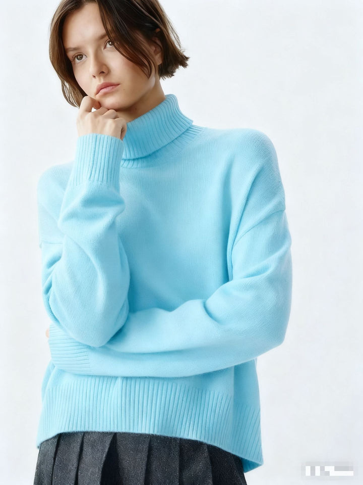 Damer Cozy Turtleneck Genser med Oversized Snitt og Fin Ribbestruktur Skjora