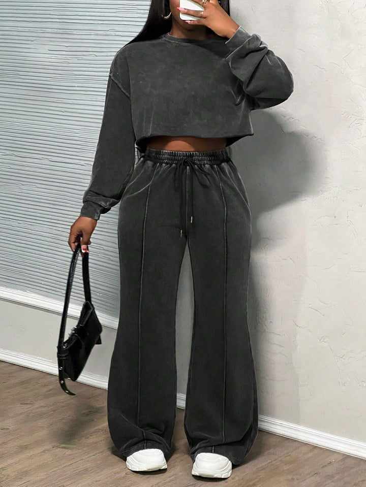 Kvinne kuttet loungewear-sett med vide bukser og høy midje Skjora
