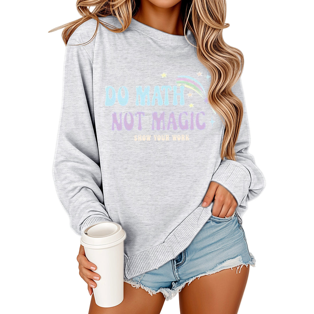 Kvinne sweatshirt med motiverende matematikkskrift og avslappet passform Skjora