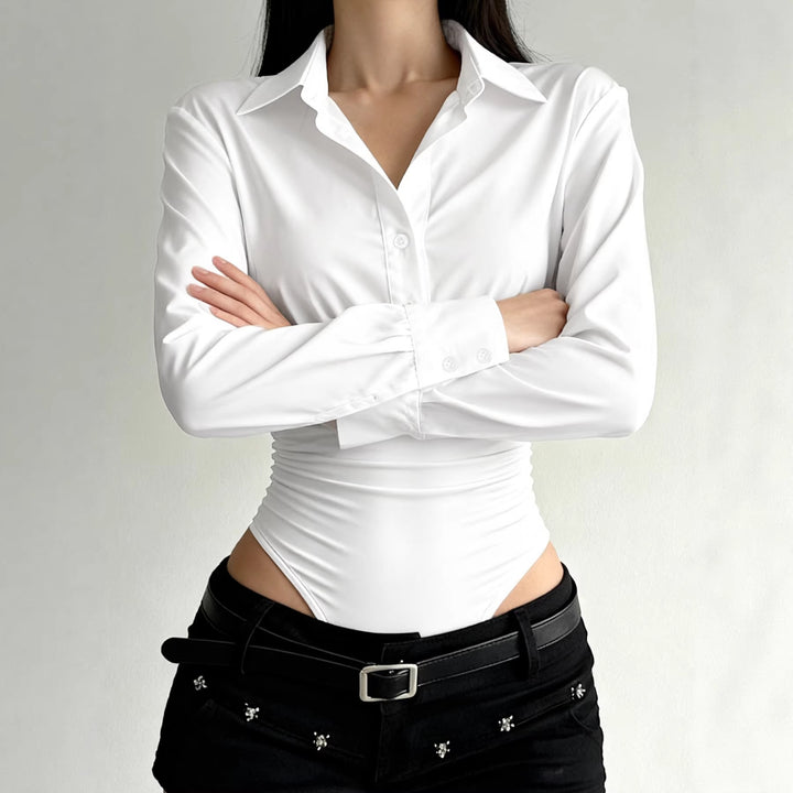 Damer elegant bodysuit med fin krage og knappdetaljer Skjora
