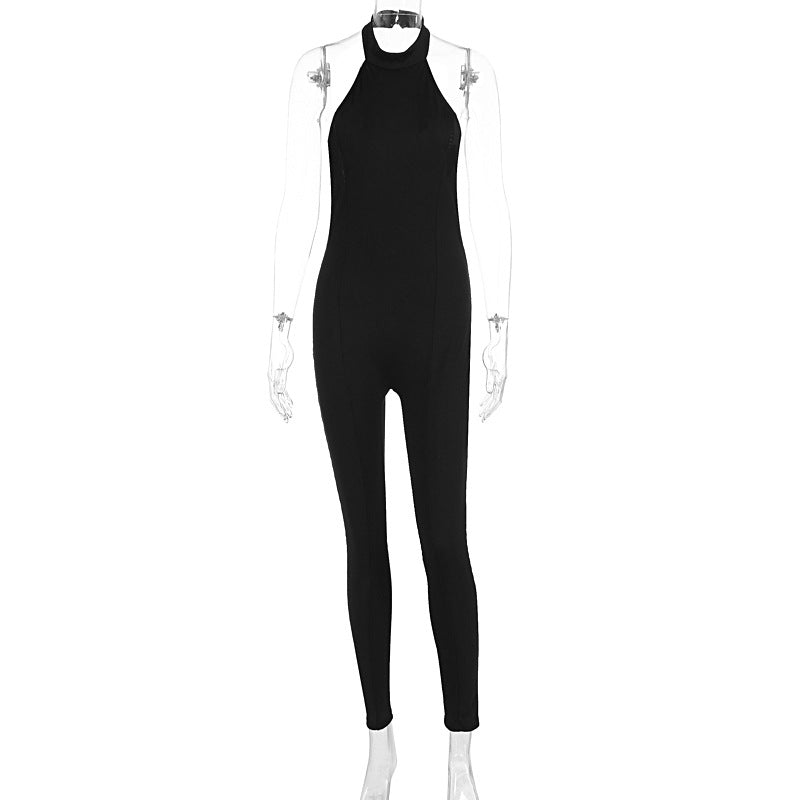 Dame figurtilpasset jumpsuit med høy krage og ribbestruktur Skjora