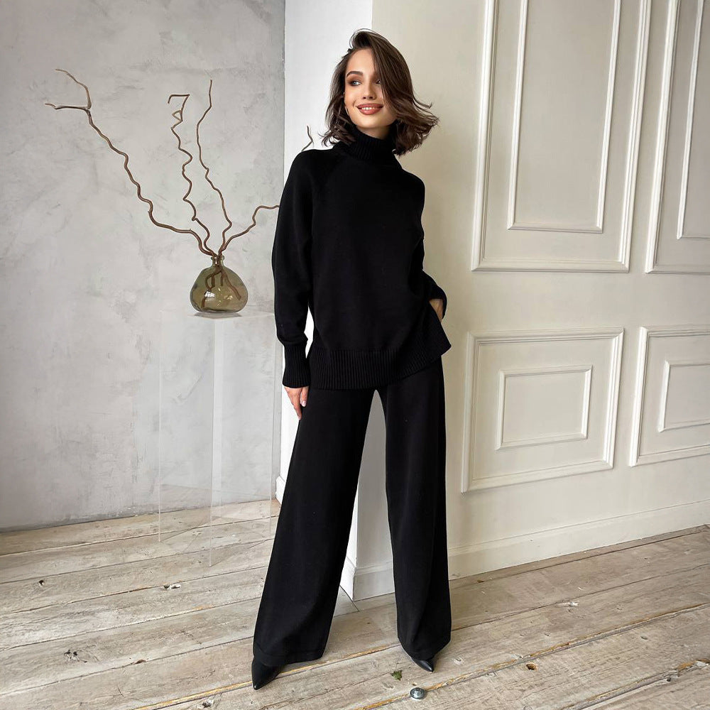 Kvinnens elegante strikkedress med høy krage og vide ben Skjora