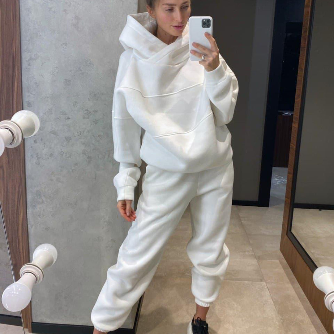 Dame sporty hettegenser og joggebukse sett Skjora