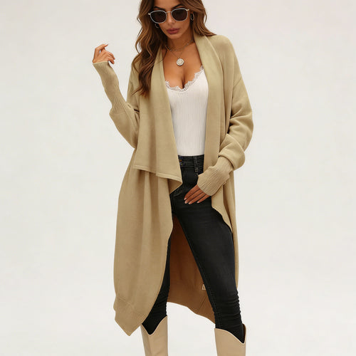 Kvinnens casual strikket cardigan med asymmetrisk snitt og mykt materiale Skjora