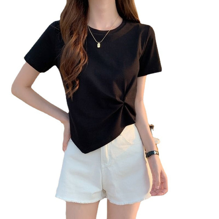Dame Cropped T-skjorte med dekorativ knute-design og moderne snitt