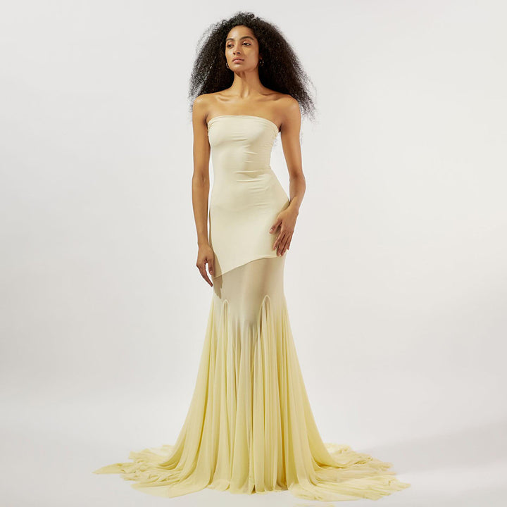 Dame Elegant off-the-shoulder maxikjole med skimrende stoff og voluminøst skjørt Skjora