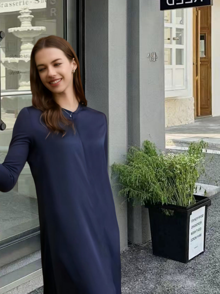 Kvinnes Elegant Langermet Maxi Kjole med Smigrende Snitt og Tidøst Design