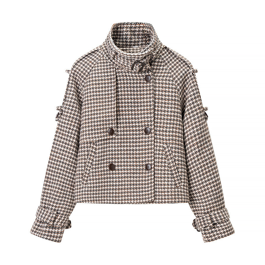 Kvinnelig fashionabel tweedjakke med dobbelt knappestolpe og dekorative detaljer Skjora