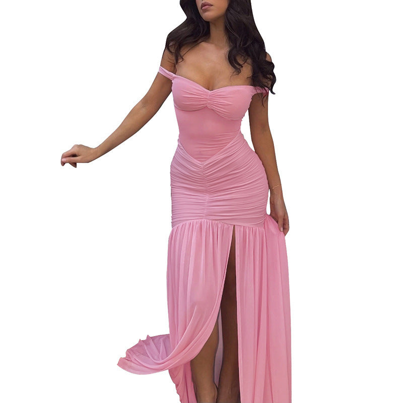 Dame elegant Maxikjole med Off-Shoulder-design og raffinerte rynkeelementer Skjora