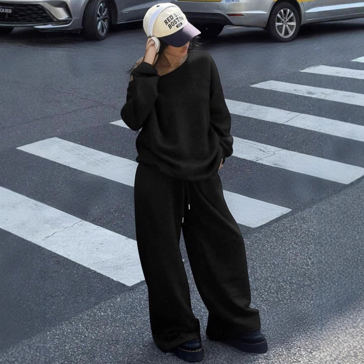 Women's Comfortable Oversized Sweatpants and Casual Sweater Heidi Fashion