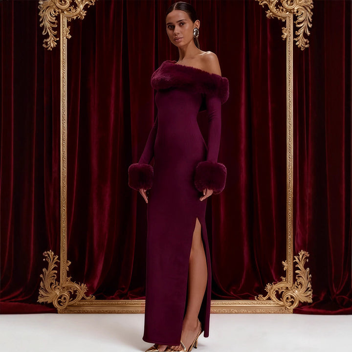 Dame langermet maxikjole med off-shoulder-look og elegante pelsdetaljer