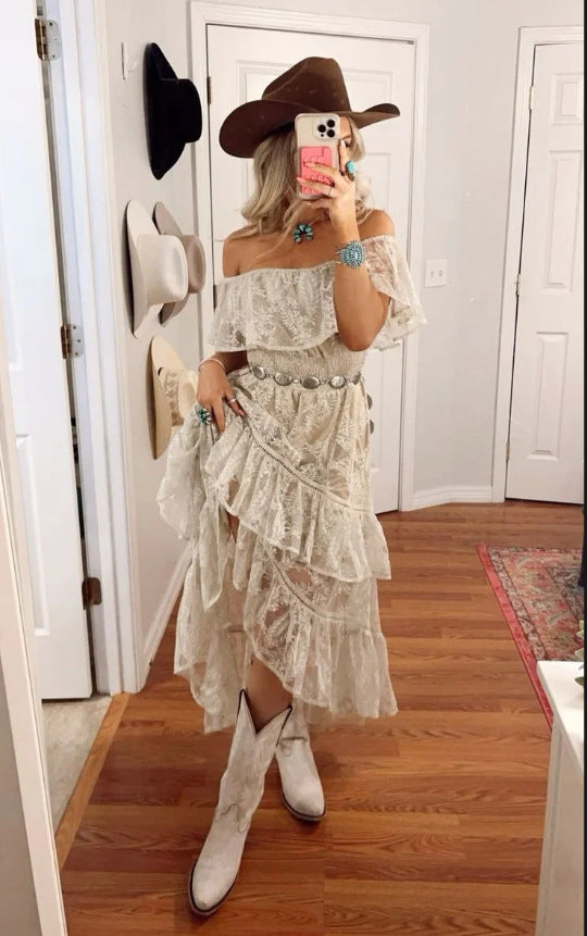Kvinnes Boho Volang Kjole med Off-the-Shoulder Design og Flytende Stoff