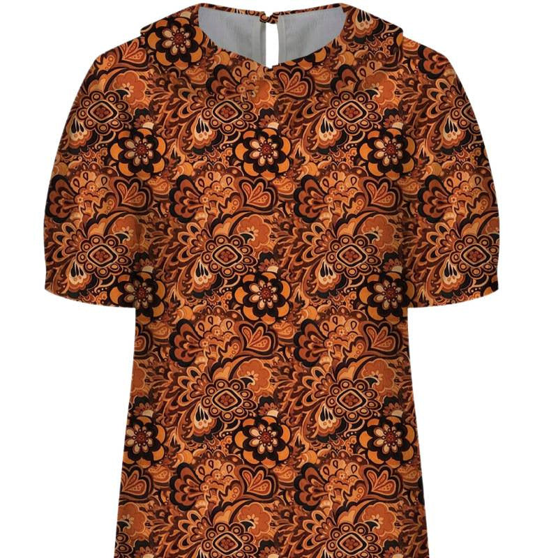 Dame kortermet bluse med florale accenter og klassisk krage Skjora