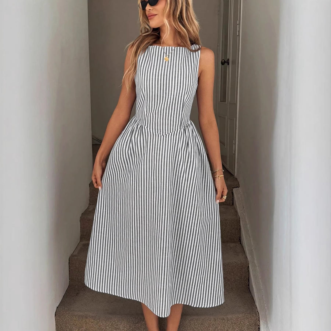 Damer Elegant Midi-Kjole i Stripemønster Skjora