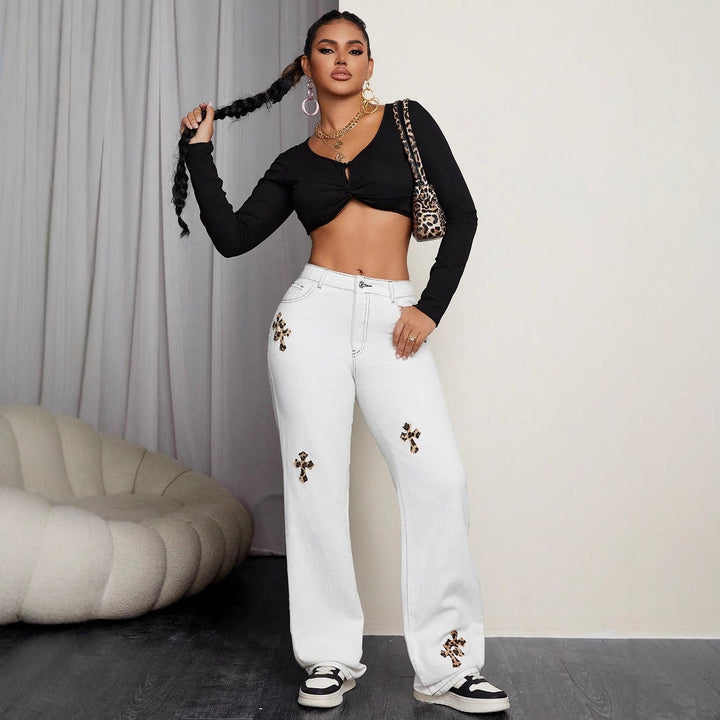Dame casual jeans med iøynefallende dyreprint applique Skjora
