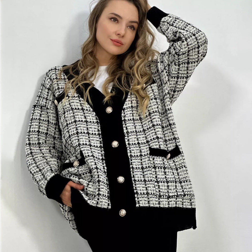 Dames fashionable cardigan med elegant rutemønster og lommer Skjora