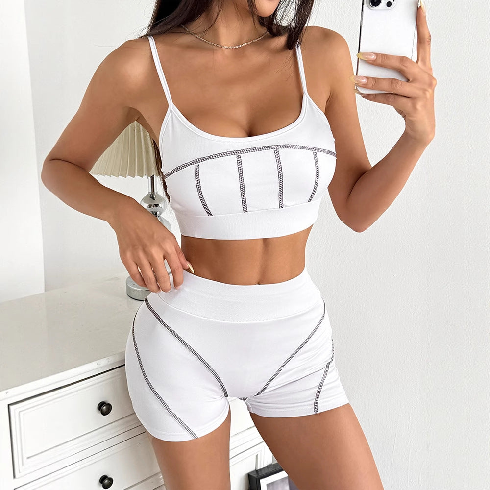 Dame Sporty sett med crop top og shorts Skjora