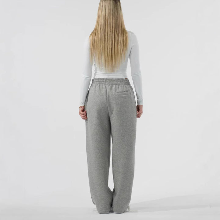 Men's casual Relaxed Fit jogging bottoms made of soft fleece with practical pockets Skjora