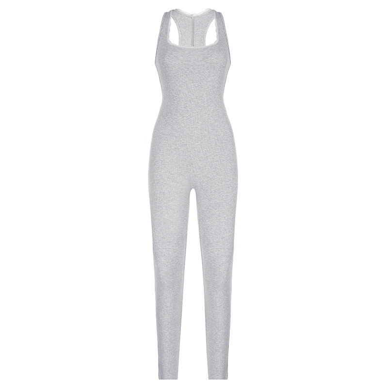 Dame figurnær jumpsuit med smale stropper og glatt finish Skjora