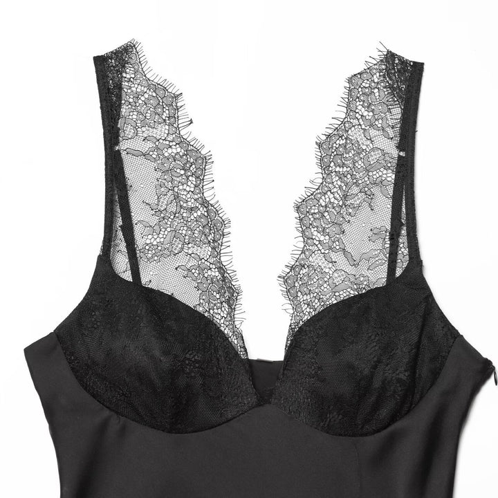 Dame elegant camisoletopp med spissbesetning og høykvalitets stoff Skjora