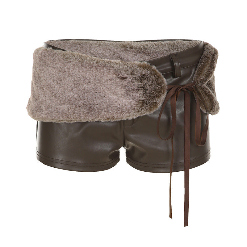 Dame Kunstlær-Shorts med dekorative knappe-detaljer Skjora