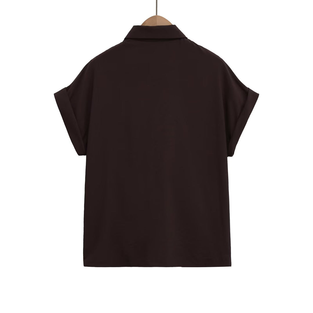 Dame kortermet bluse med knutedetalj og elegant snitt Skjora