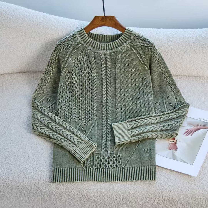 Kvinnes fashionable genser med strukturert kabeldesign og rund halslinning Skjora