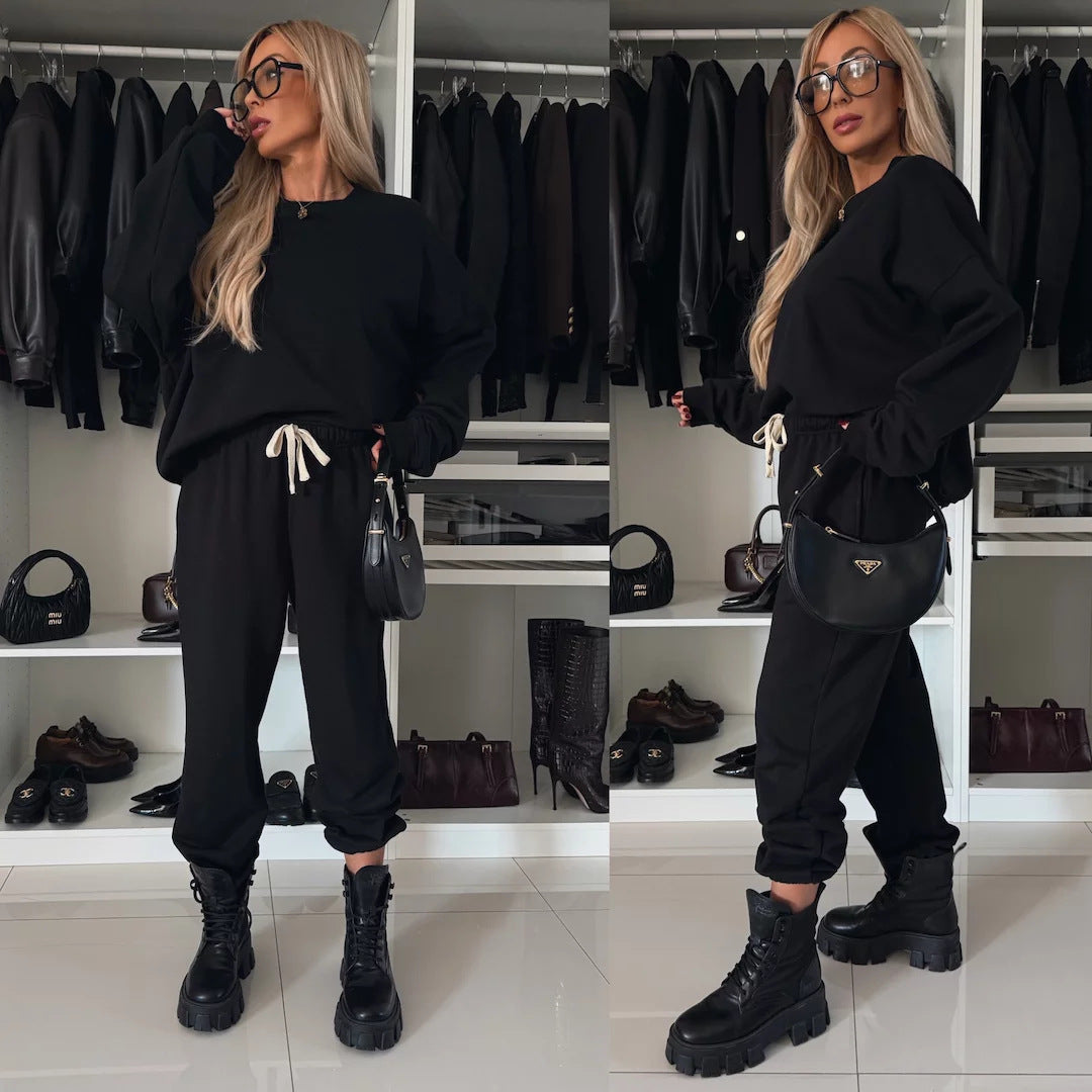Kvinnenes avslappede joggedress med elegant snitt og komfortabel passform Skjora