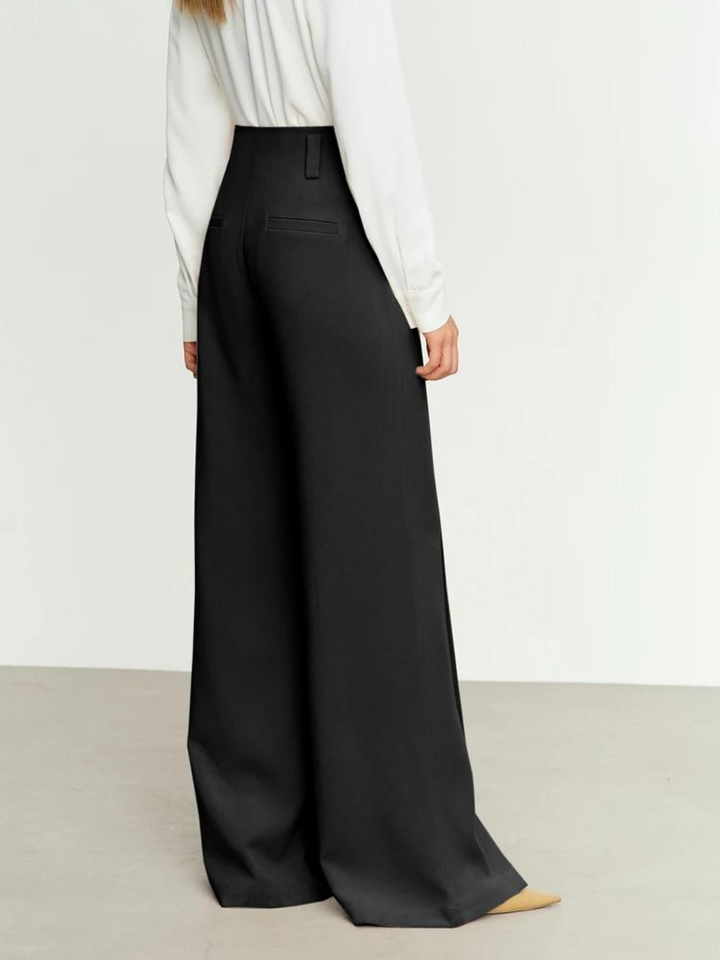 Høytlivs vide bukser